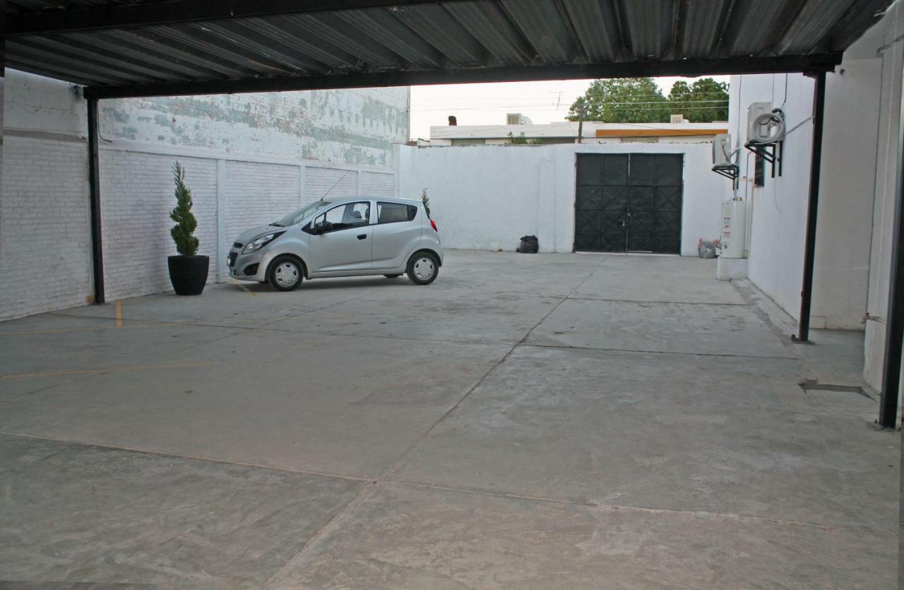 Hotel Del Bosque Torreón Kültér fotó